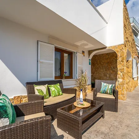 Ideal Mallorca - Christin *